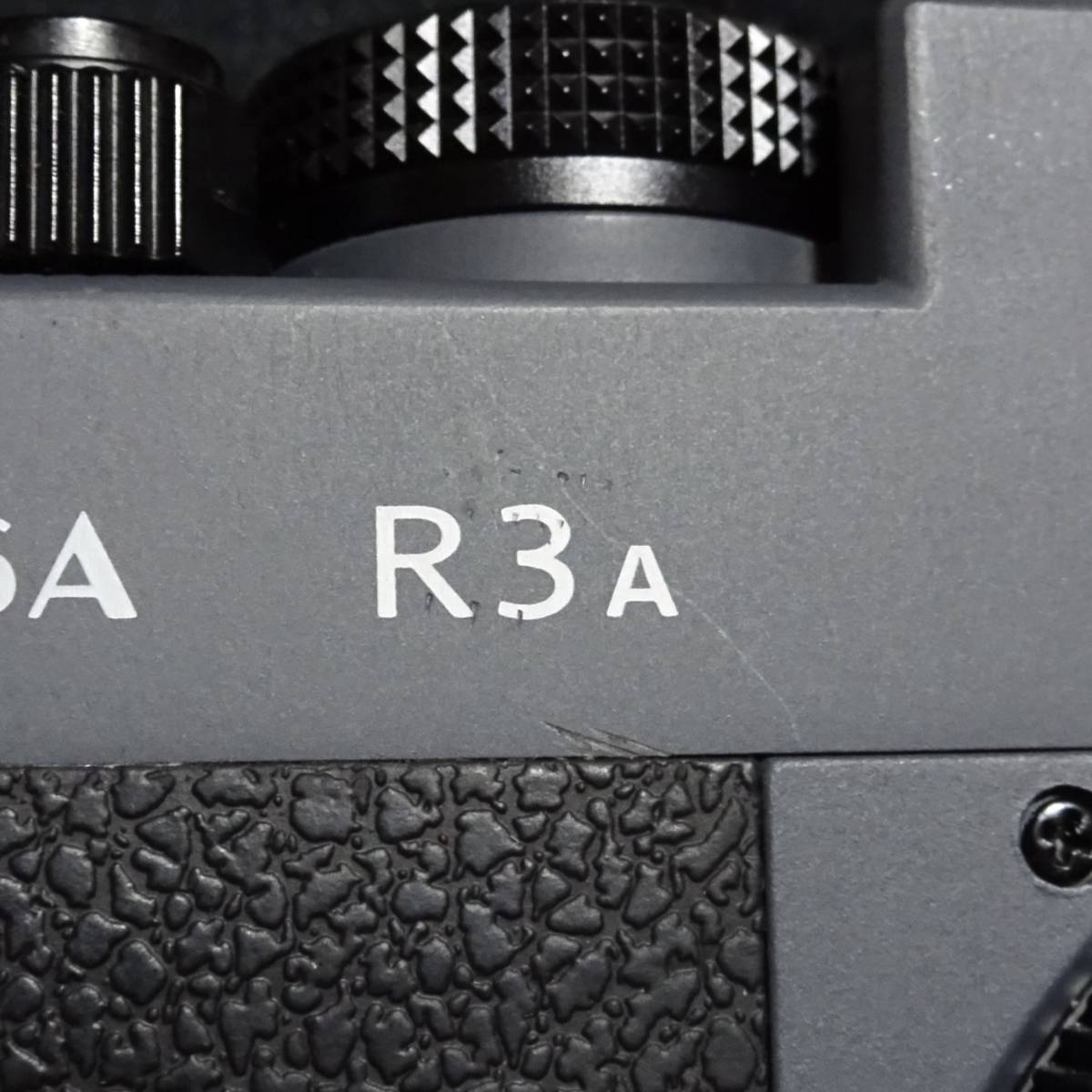 BESSA R3A（トリガー付き）グレー Voigtlander フォクトレンダー(COSINA コシナ ベッサ) レンジファインダーフィルムカメラ_画像9