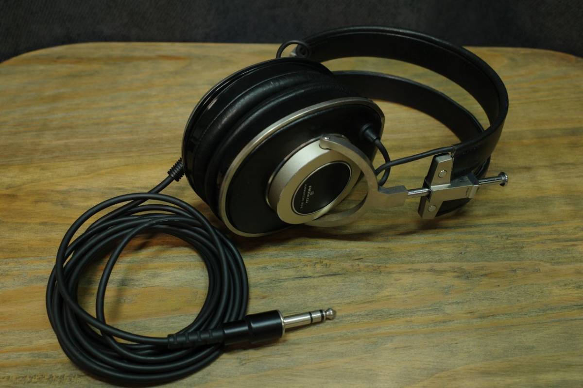 [ Showa Retro ] rare Pioneer PIONEER MONITOR 10Ⅱ monitor stereo headphone 