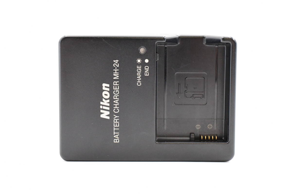 ★純正・良品・完動★ Nikon ニコン MH-24 充電器 バッテリーチャージャー EN-EL14／EN-EL14a用 (kr-2322）_画像2