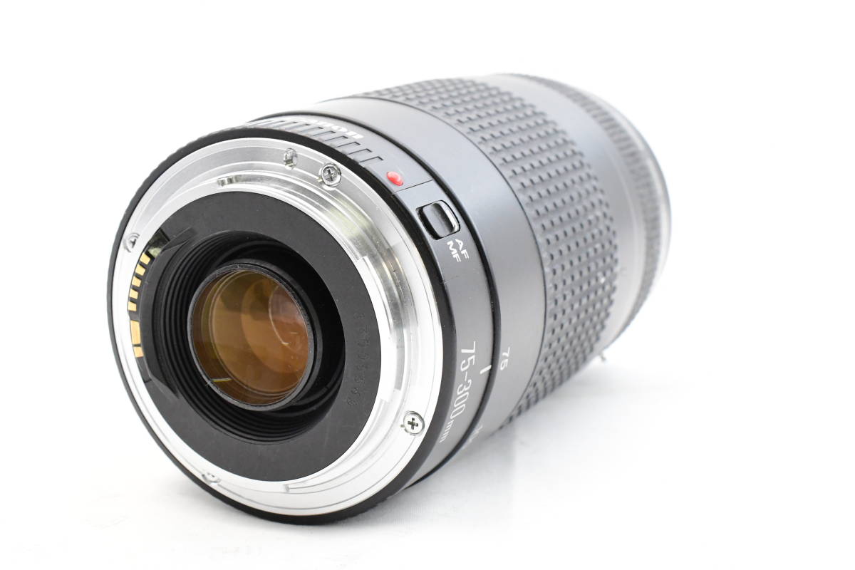 Canon キャノン Canon EF 75-300mm F4-5.6 II レンズ（t5004）_画像2