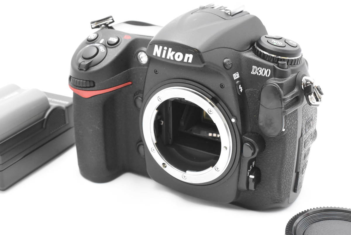Nikon ニコン D300 ブラックボディ デジタル一眼レフカメラ (t3957)_画像1