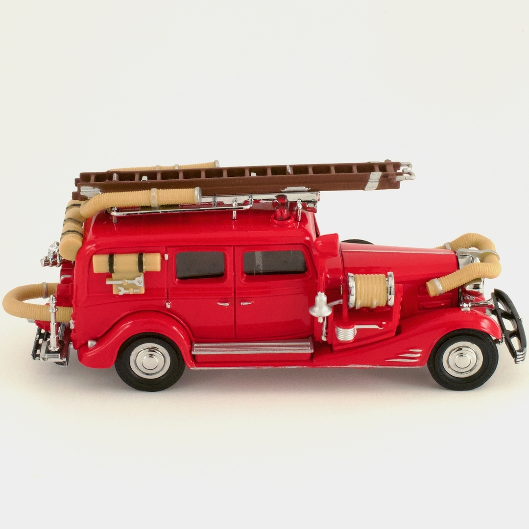 イギリス マッチボックス（matchbox） 1994 Models of Yesteryear 1933 CADILLAC V-16 FIRE WAGON YFE03 中国製_画像1