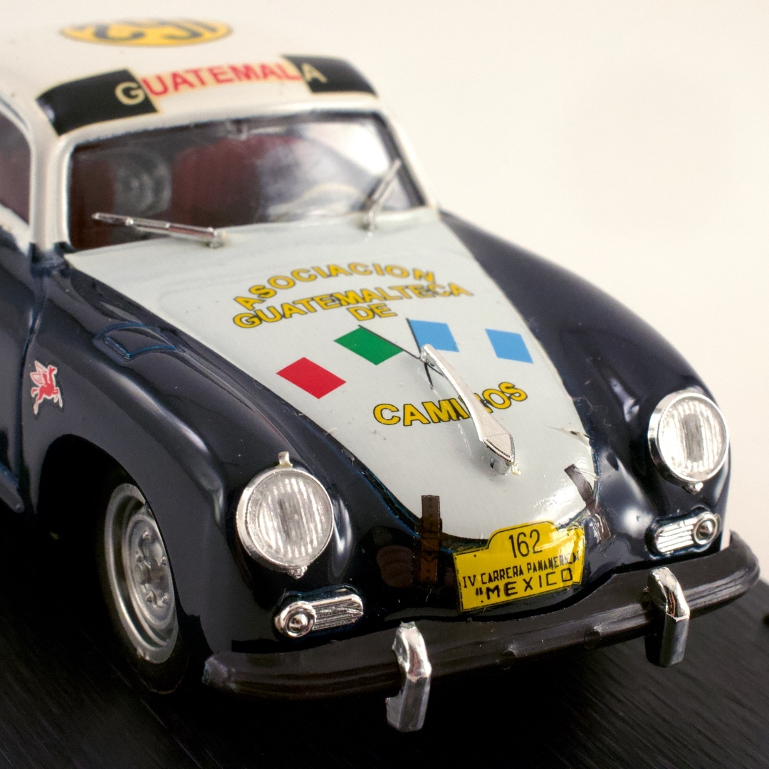 イタリア ブルム（Brumm） ポリス Porsche 356A BRG01 LIMITED EDITION 586/1000 1/43_画像5