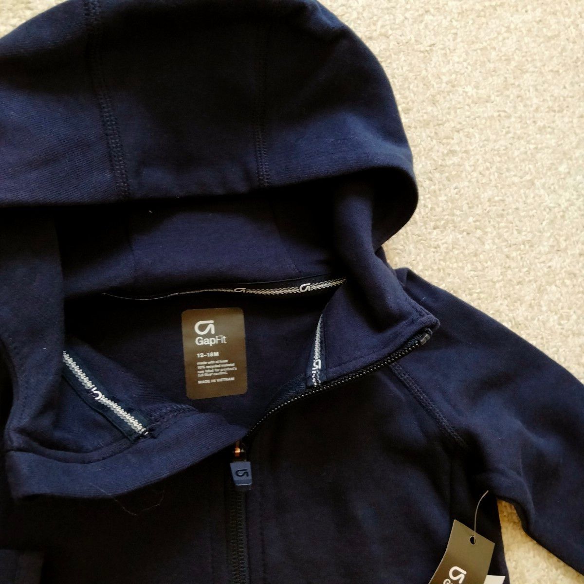 GAP ギャップ フィットテクパーカー☆12～18months  80cm