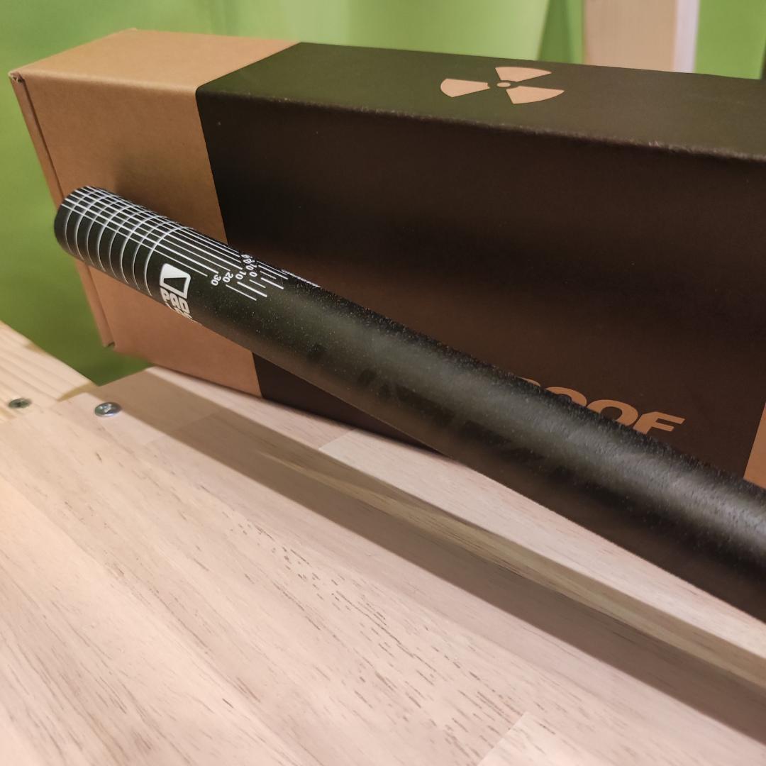 Nukeproof Horizon カーボンハンドルバー800×12㎜ 31 8 MTBは Nukeproof Horizon カーボンハンドルバー800×12㎜ 31 8 MTBは