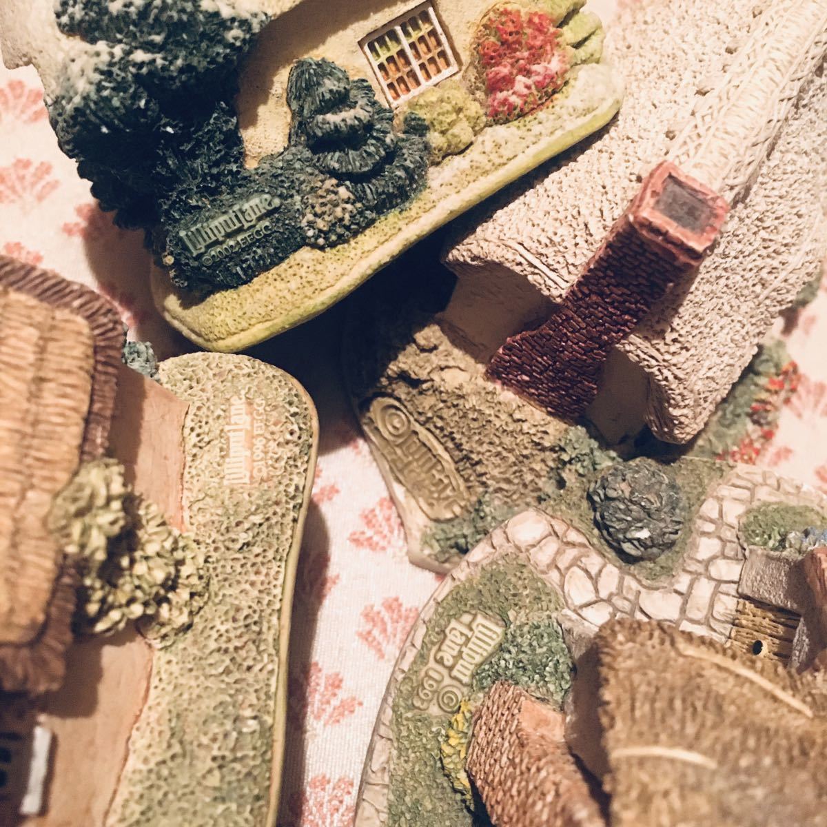 ★イギリス製 Lilliput Lane リリバットレーンお家 置物 箱付き4点セット★ミニチュアハウス _画像10