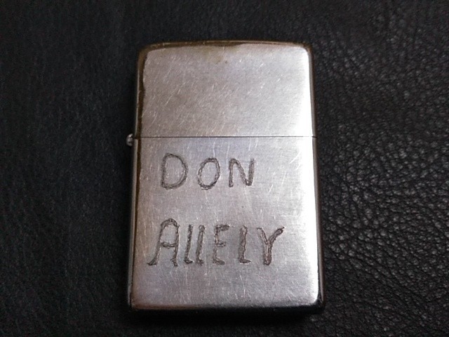 ZIPPO 1971年？ ヴィンテージ DON ALLELY 名前？ ドナルド・アレリー？ 味わいのある手彫りの名前♪ これこそZIPPOの醍醐味です！！ _画像1