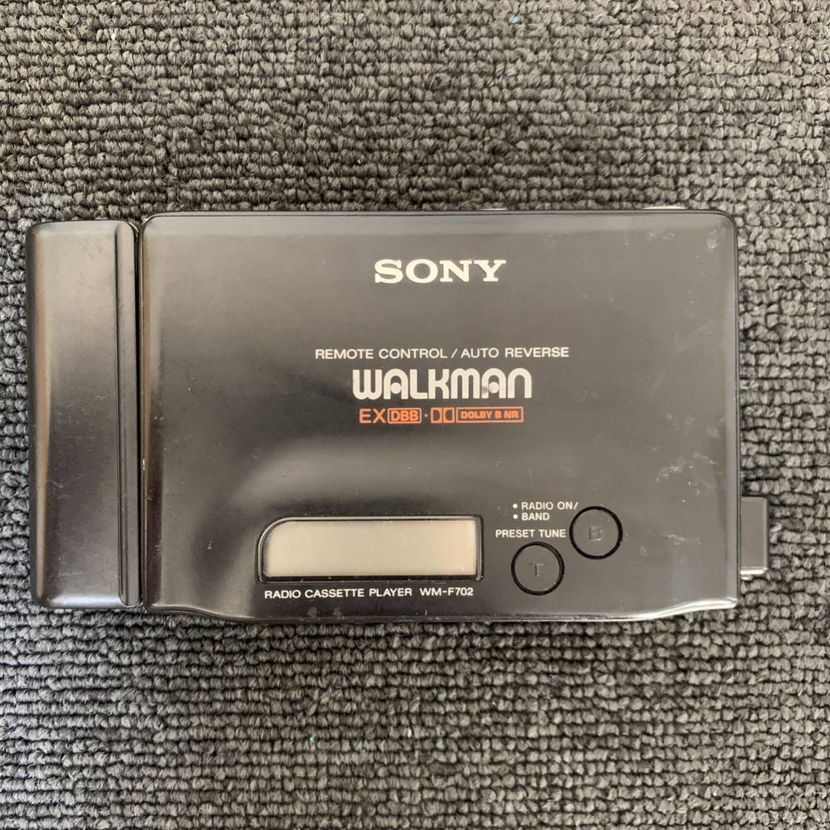 SONY WALKMAN カセット プレーヤー WM-702F PC-WM1 イヤフォン変換プラグ付き ソニー カセットプレーヤー カセットウォークマン_画像1