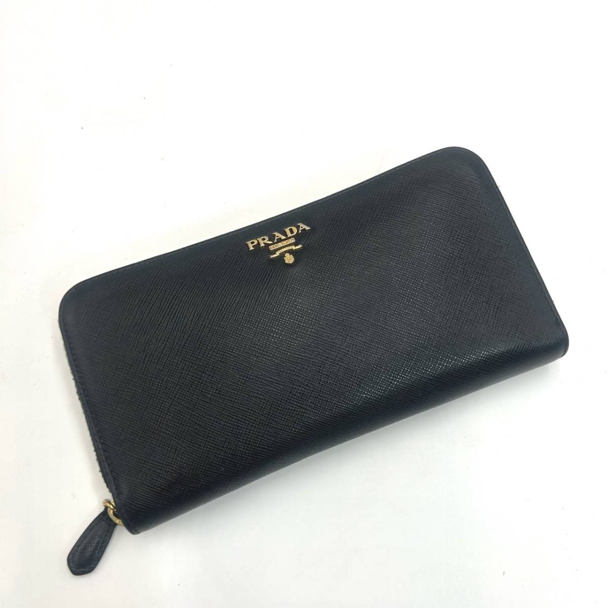 B949 PRADA プラダ 長財布 ラウンドファスナー サフィアーノ