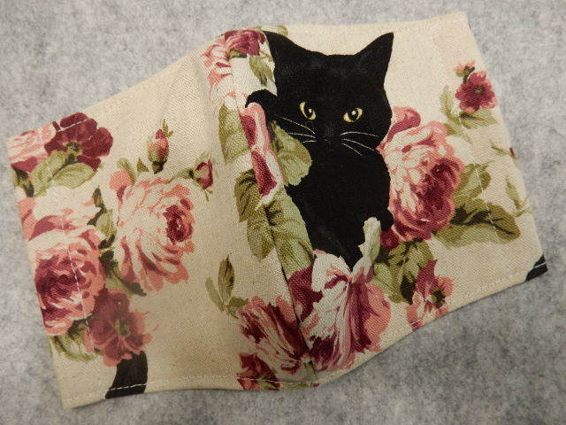 ハンドメイド◆ 黒猫と薔薇 猫 ねこ インナーマスク 立体 【国産リネン 吸水性・通気性】生成り系◆_画像1