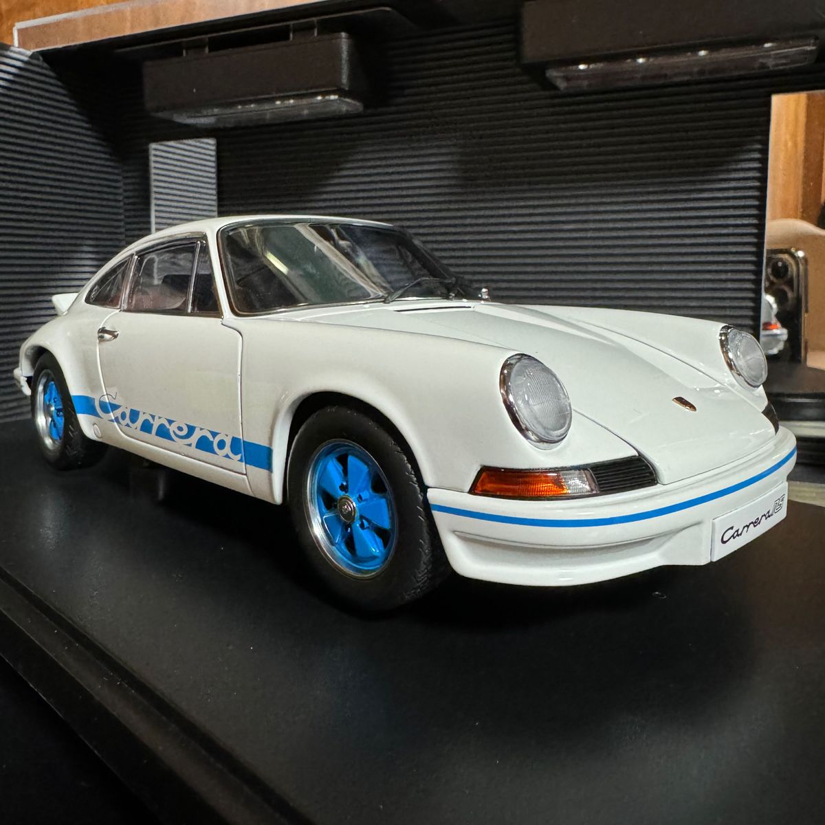 メイクアップ、アイドロンポルシエ911カレラーRSRターボマルティーニレーシング メイクアップ、アイドロンポルシエ911カレラーRSRターボマルティーニレーシング