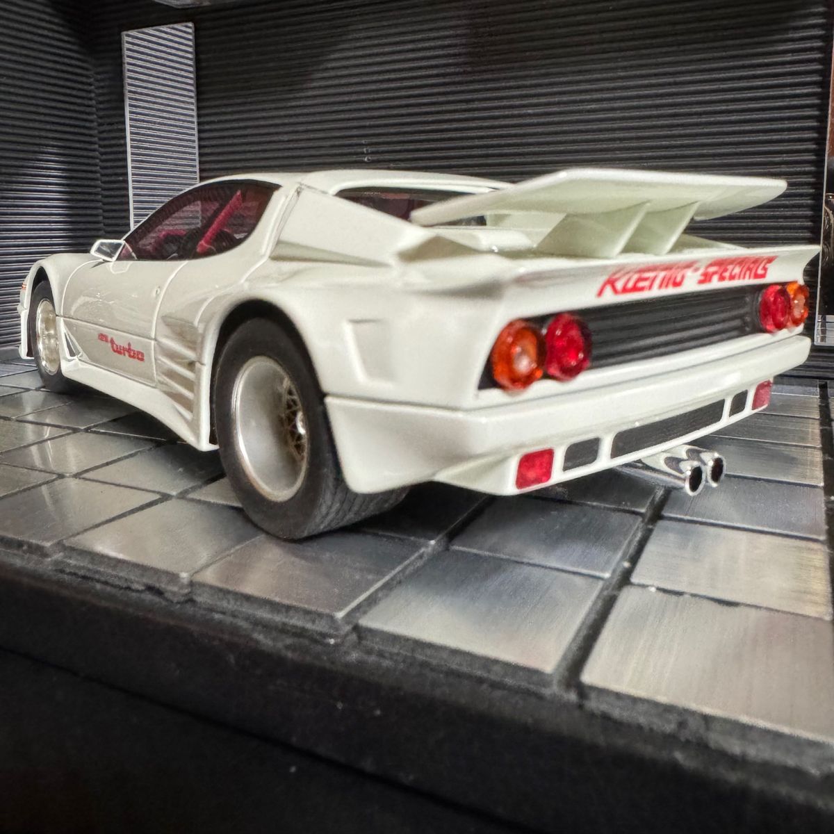 未展示品入手困難！黑箱限定504台！GT-Spirit 1/18 フェラーリ 512 BBi Turbo ケーニッヒスペシャル