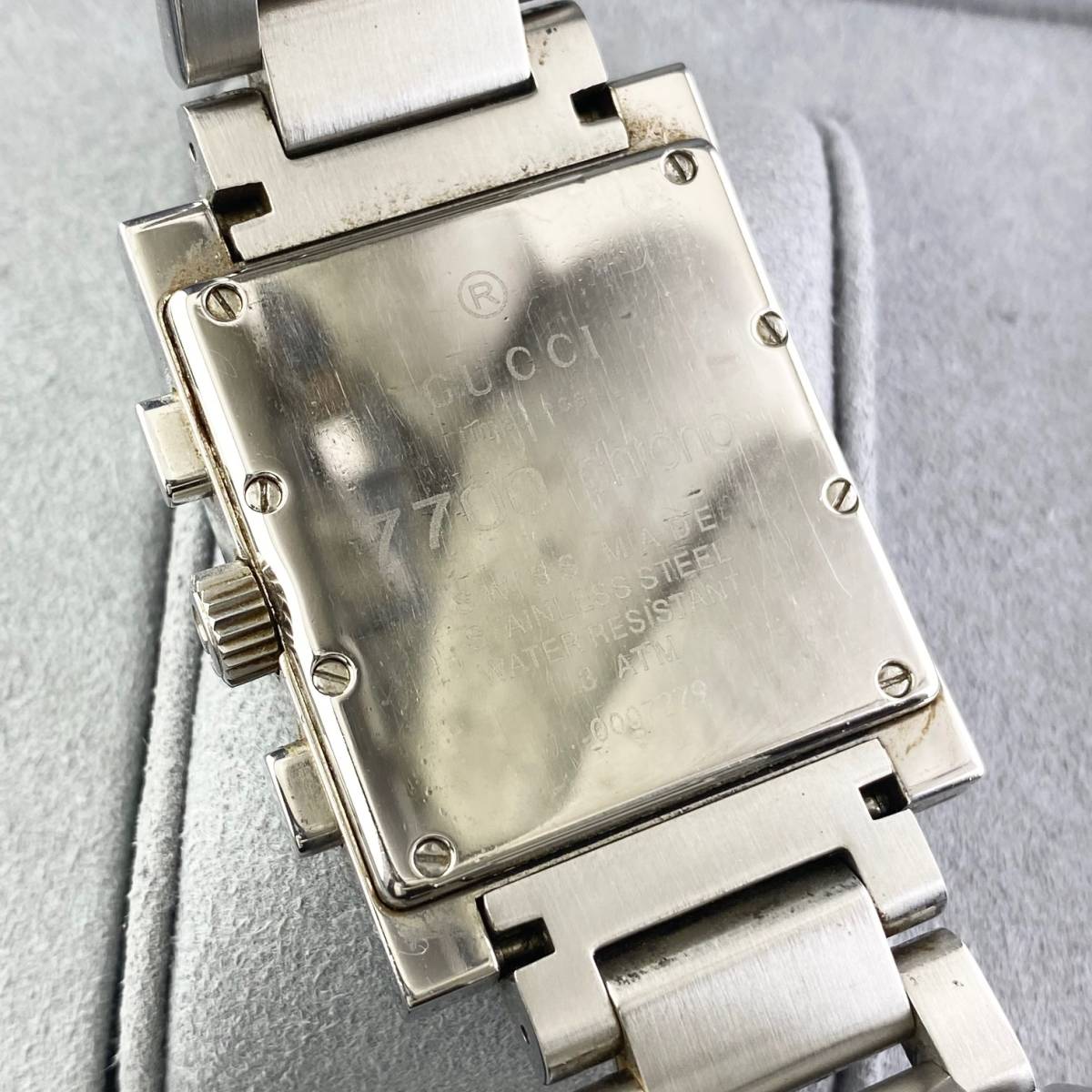 1円〜】GUCCI グッチ 腕時計 メンズ 7700 クロノグラフ シルバー 1円〜】GUCCI グッチ 腕時計 メンズ 7700 クロノグラフ シルバー