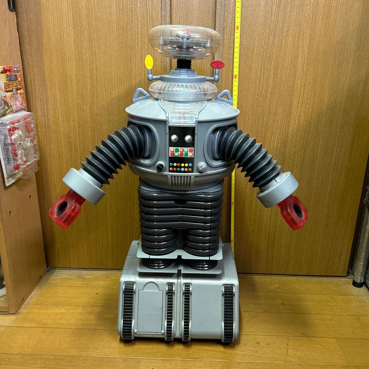 845 宇宙家族ロビンソン　Lost in space ロボット　フライデー　フライディ　※リモコン無し_画像1