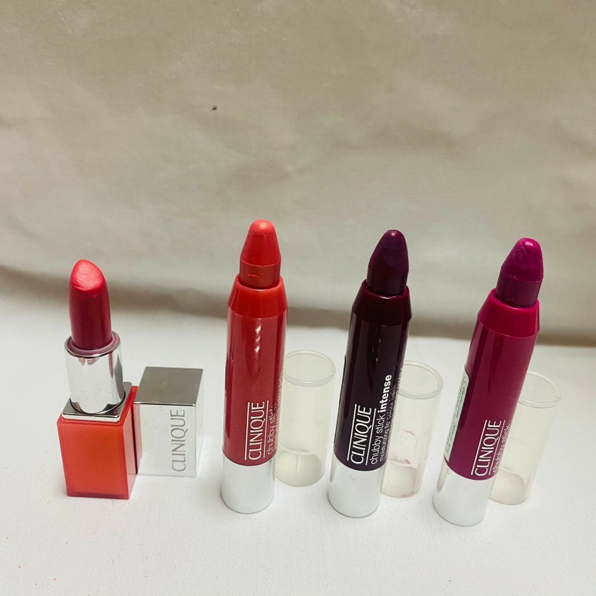 CLINIQUE lip color bar m