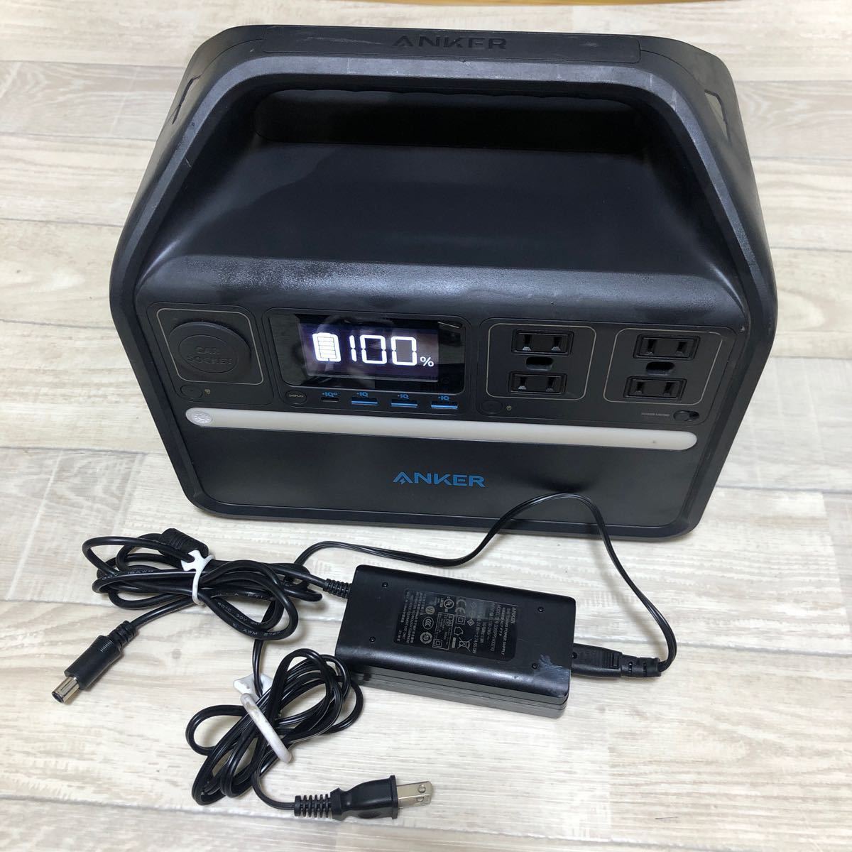 ジャンク品　Anker 535 Portable Power Station (PowerHouse 512Wh)_画像2