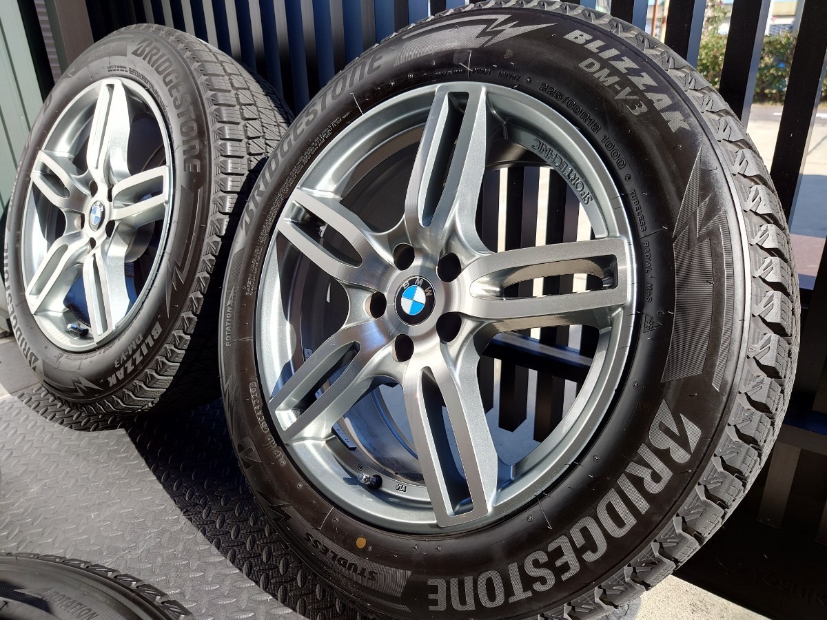 極上 美品 BMW X3 G01 X4 G02 バリ山 2020年 スタッドレス 225/60R18 ブリヂストン DM-V3 & SPORTECHNIC 18インチ 8J +30 5H 112 4本セット_画像6