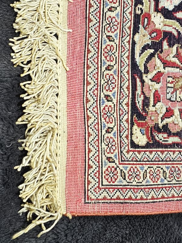 11-122-120　ペルシャ絨毯　じゅうたん　PERSIAN CARPET　カーペット　フリンジ込みサイズ約（縦76×横134cm）_画像9