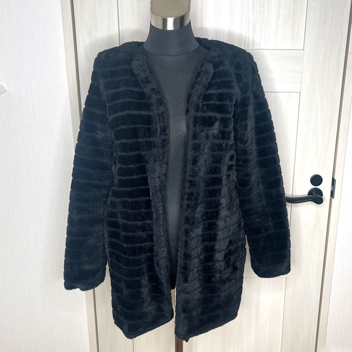 4every no color coat fake fur black 