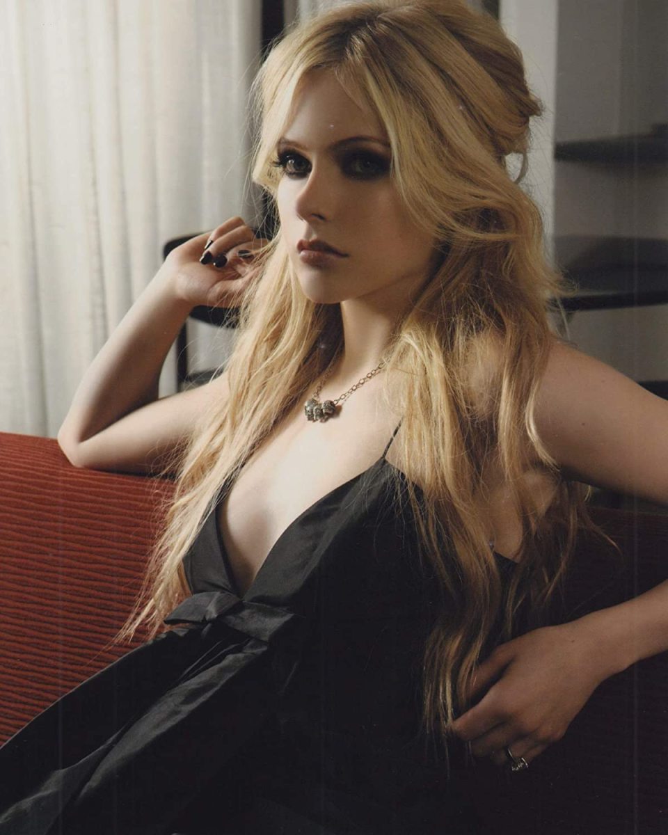 アヴリルラヴィーン　Avril Lavigne、輸入　写真　4534._画像1