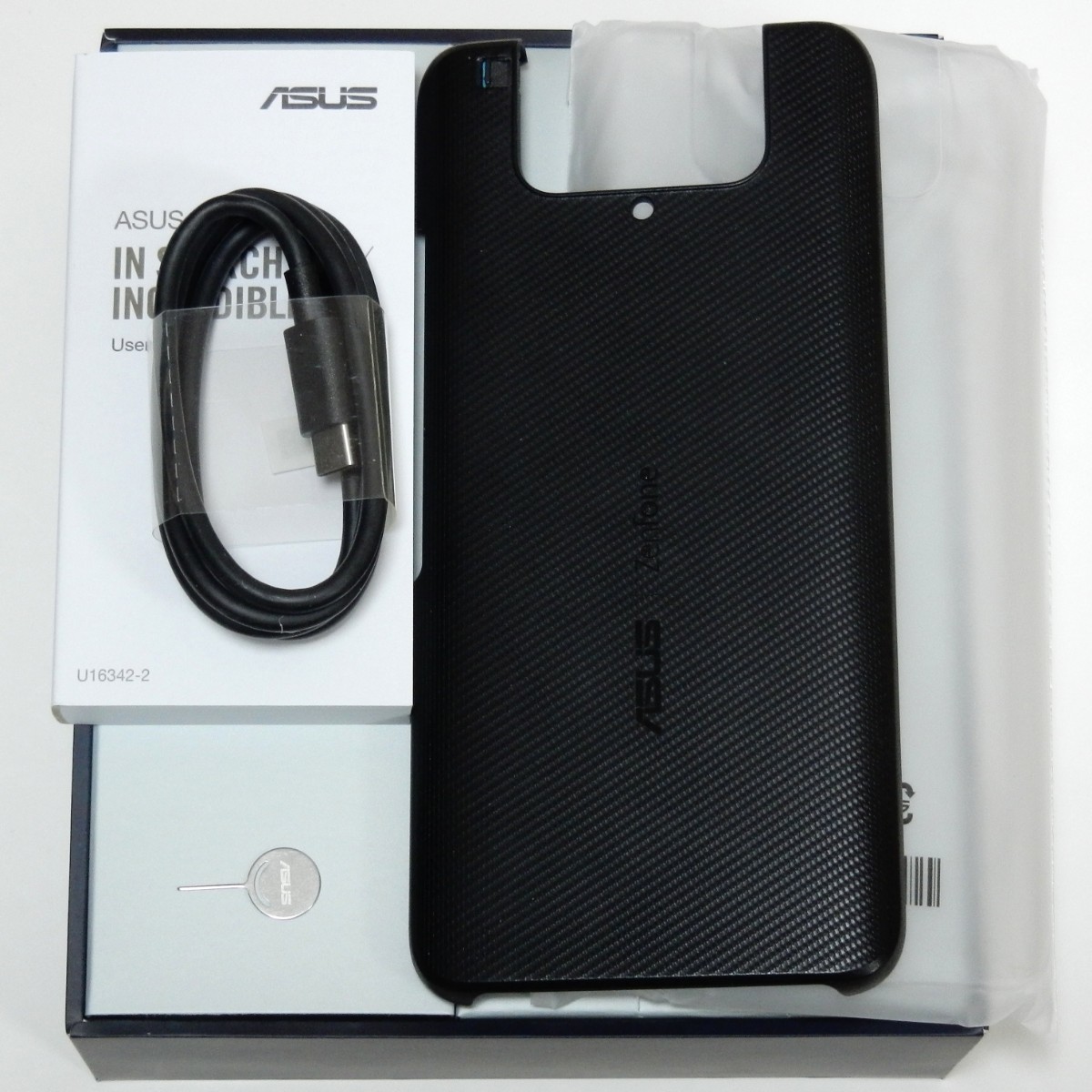 Sản phẩm SIMフリー ASUS Zenfone7 ZS670KL グローバル版