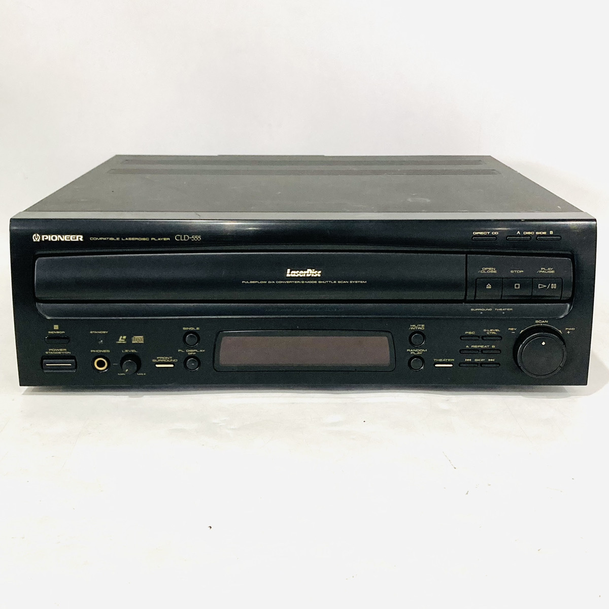 【2950_3】Pioneer パイオニア CLD-555 CD/LDプレーヤー 昭和レトロ リモコン付き_画像3