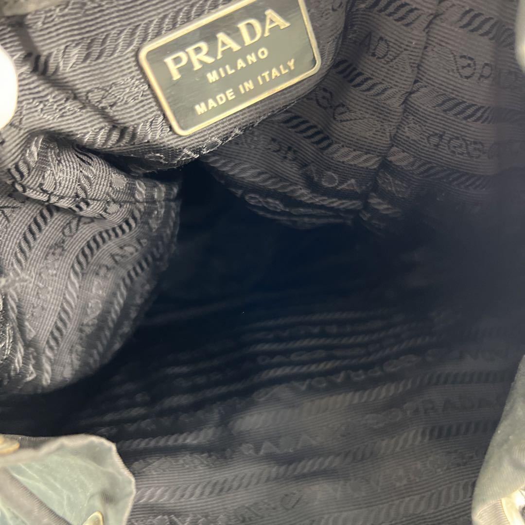 【定番の三角ロゴ】PRADA プラダ　三角プレート　リュックサック　バックパック　トライアングル　フラップ　ブラック　白タグ_画像8