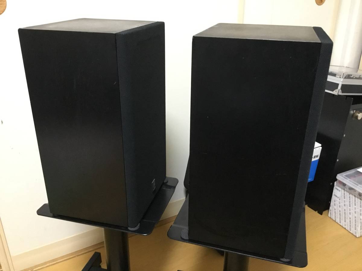 YAMAHA NS-10M操作項目對 原文:YAMAHA NS-10M 動作品ペア