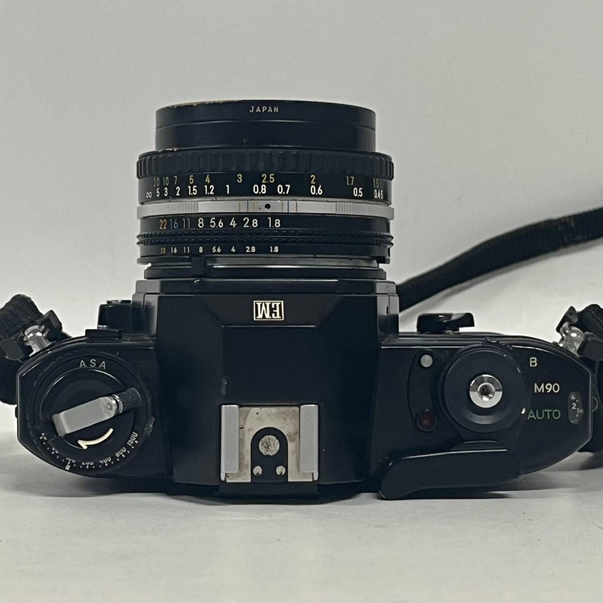 1円~【動作未確認】ニコン Nikon EM NIKKOR 50mm 1:1.8 一眼レフ フィルムカメラ 単焦点 標準 レンズ 付属品あり G151410_画像8