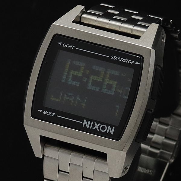 1円 稼働 未使用品 箱付 定価約￥17,000 ニクソン QZ A1107 000 ベース ブラック デジタル文字盤 メンズ腕時計 2000000YSD_画像1