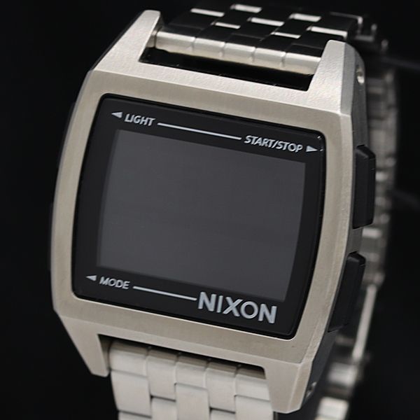 1円 稼働 箱付 定価約￥17,000 ニクソン QZ A1107 000 ベース ブラック デジタル文字盤 メンズ腕時計 OGH 2000000_画像1