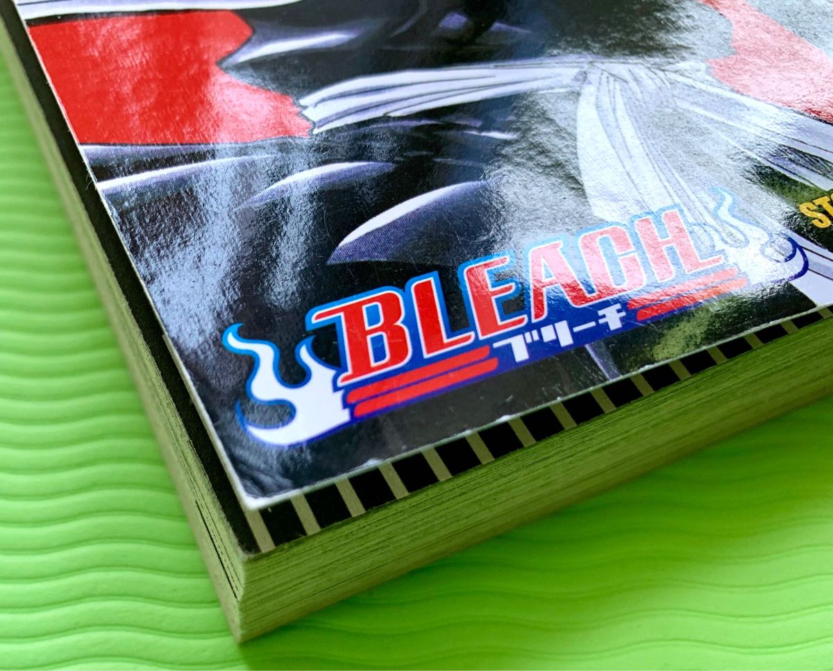 Bleach (3-in-1 Edition) ブリーチ コミック（英語版）