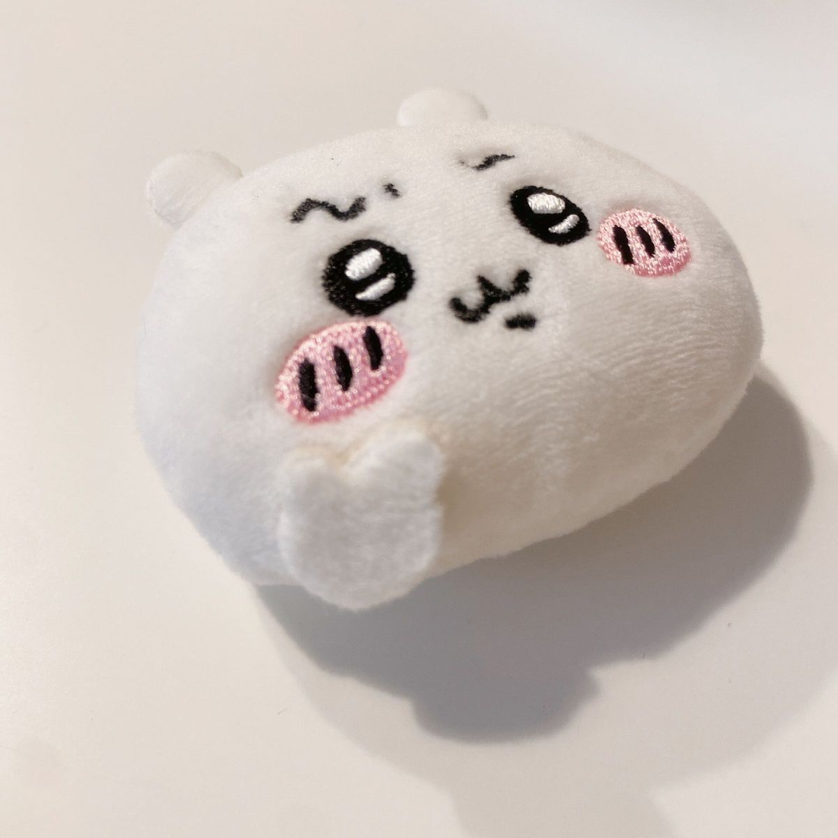 超まじかるちいかわ ノベルティ なかよしぬいぐるみバッジ ちい 超まじかるちいかわ ノベルティ なかよしぬいぐるみバッジ ちい
