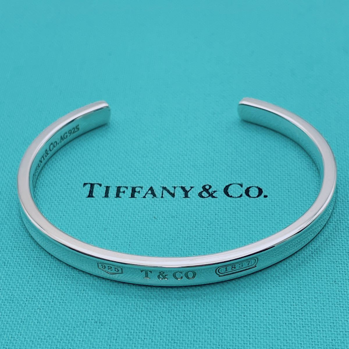 極美品】Tiffany u0026 Co. カフ バングル ナロー クリーニング済- 極美品】Tiffany u0026 Co. カフ バングル ナロー クリーニング済-