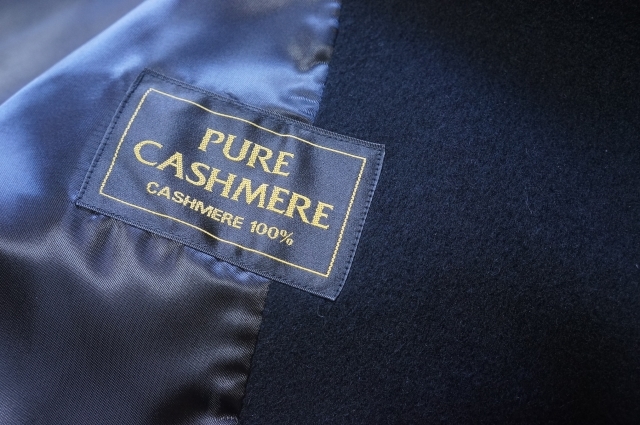 RR61　即決　PURE CASHMERE ピュアカシミヤ100％　ダブル Aライン チェスターコート　ロング　9　黒_画像5