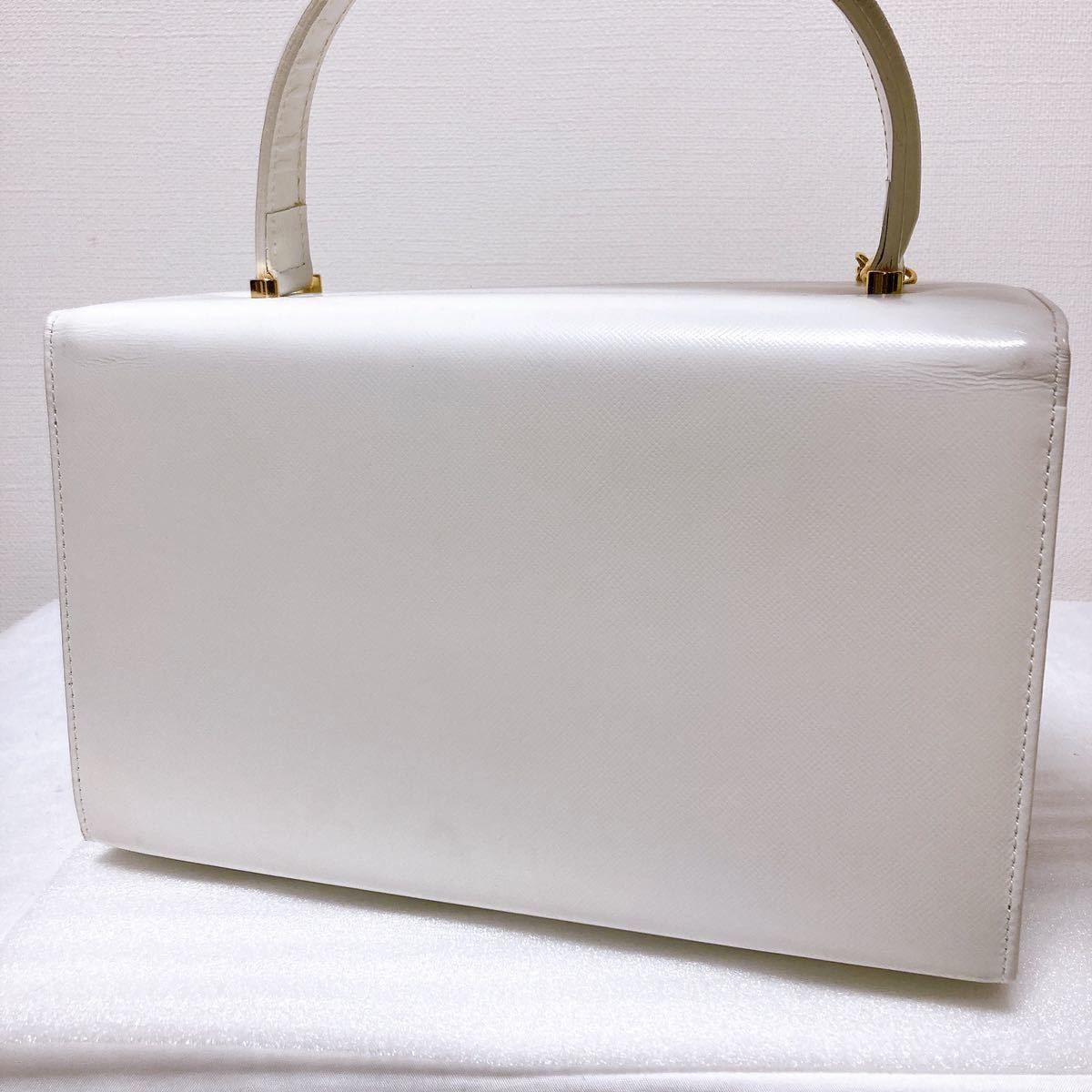 保管品美品VERSACE ヴェルサーチハンドバッグバニティバッグBOX 保管品美品VERSACE ヴェルサーチハンドバッグバニティバッグBOX