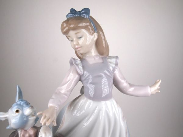 LLADRO リヤドロ 「不思議の国のアリス」 アリスと白うさぎ イギリス 童話 フィギュリン 型番5740 スペイン ポーセリンアート LDO-5740_画像3