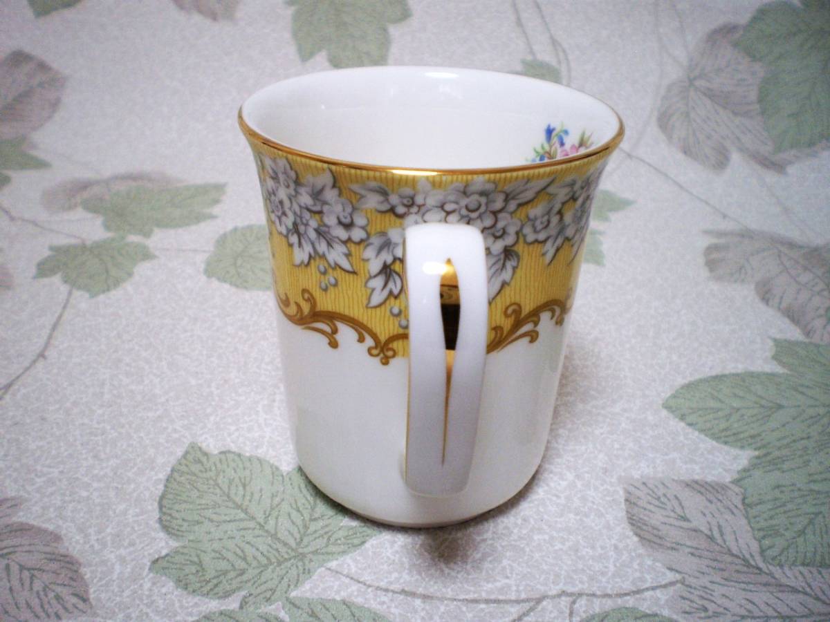 ▼送料無料▼廃盤品▼ロイヤルアルバート▼アフェクション▼マグ▼ROYAL ALBERT▼美品▼_画像4