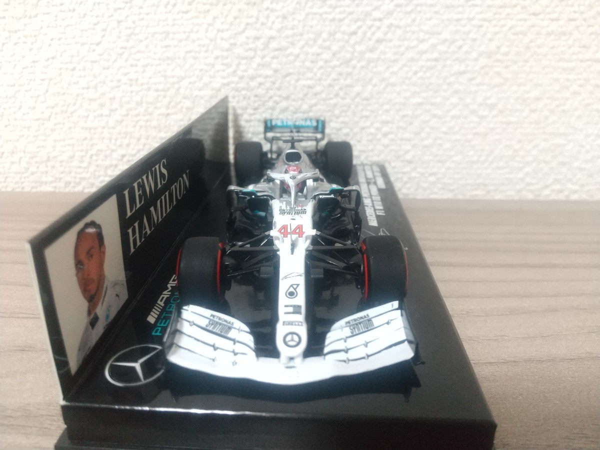 ミニチャンプス 1/43 メルセデス AMG W10 L・ハミルトン 2019 ドイツGP_画像2