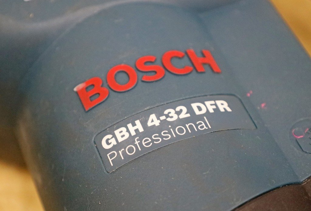 2779A23 BOSCH ボッシュ ハンマードリル GBH4-32DFR 穴あけの画像8