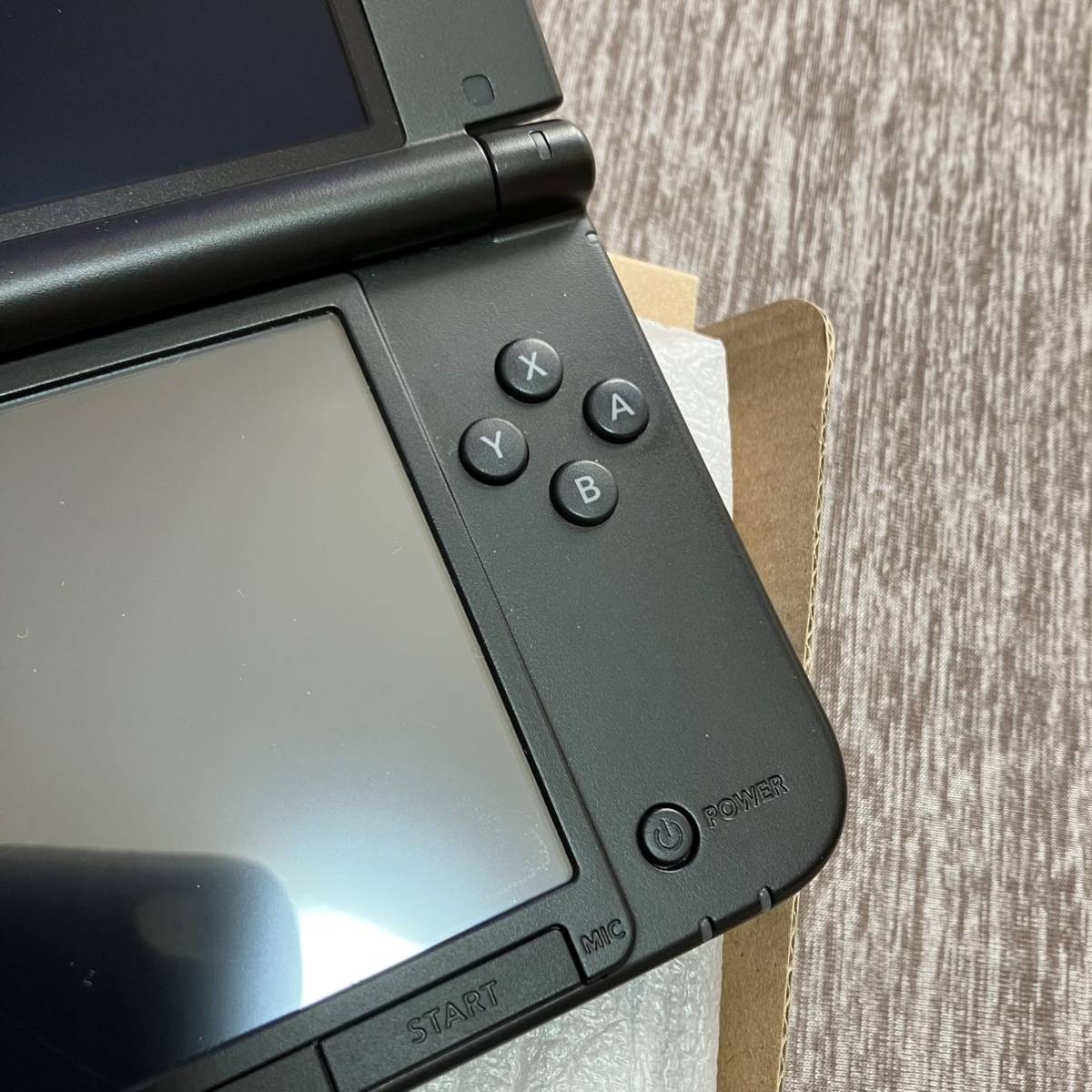 未使用に近い極美品】ニンテンドー3DS LL ブルー×ブラック