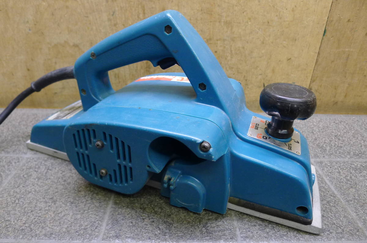 KK367 makita/マキタ ★110㎜カンナ★ 1911B 鉋 研削 研磨 切削 カンナ 電動工具 建築 職人宮大工 大工道具 1196年★動確OK/100_画像2