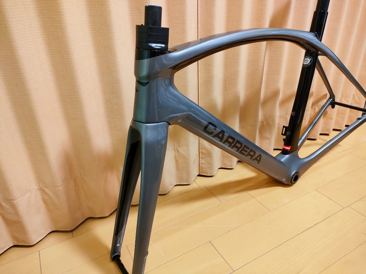 2022年 美品 走行1500キロ程 CARRERA PHIBRA DISC フレーム 2022年 美品 走行1500キロ程 CARRERA PHIBRA DISC フレーム