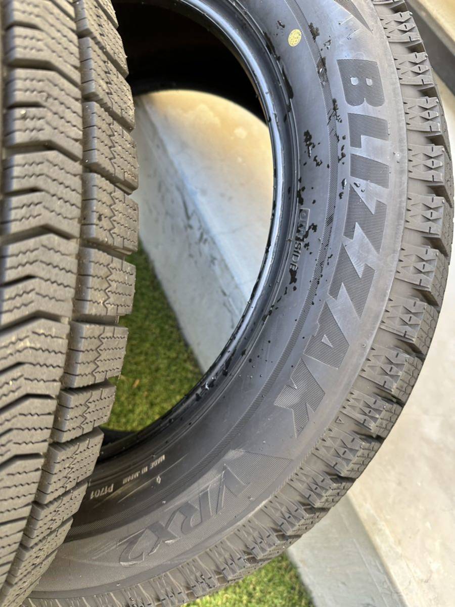 スタッドレスタイヤ BLIZZAK VRX2 225/55R17 1シーズンのみ使用 ブリザック スタッドレス_画像10