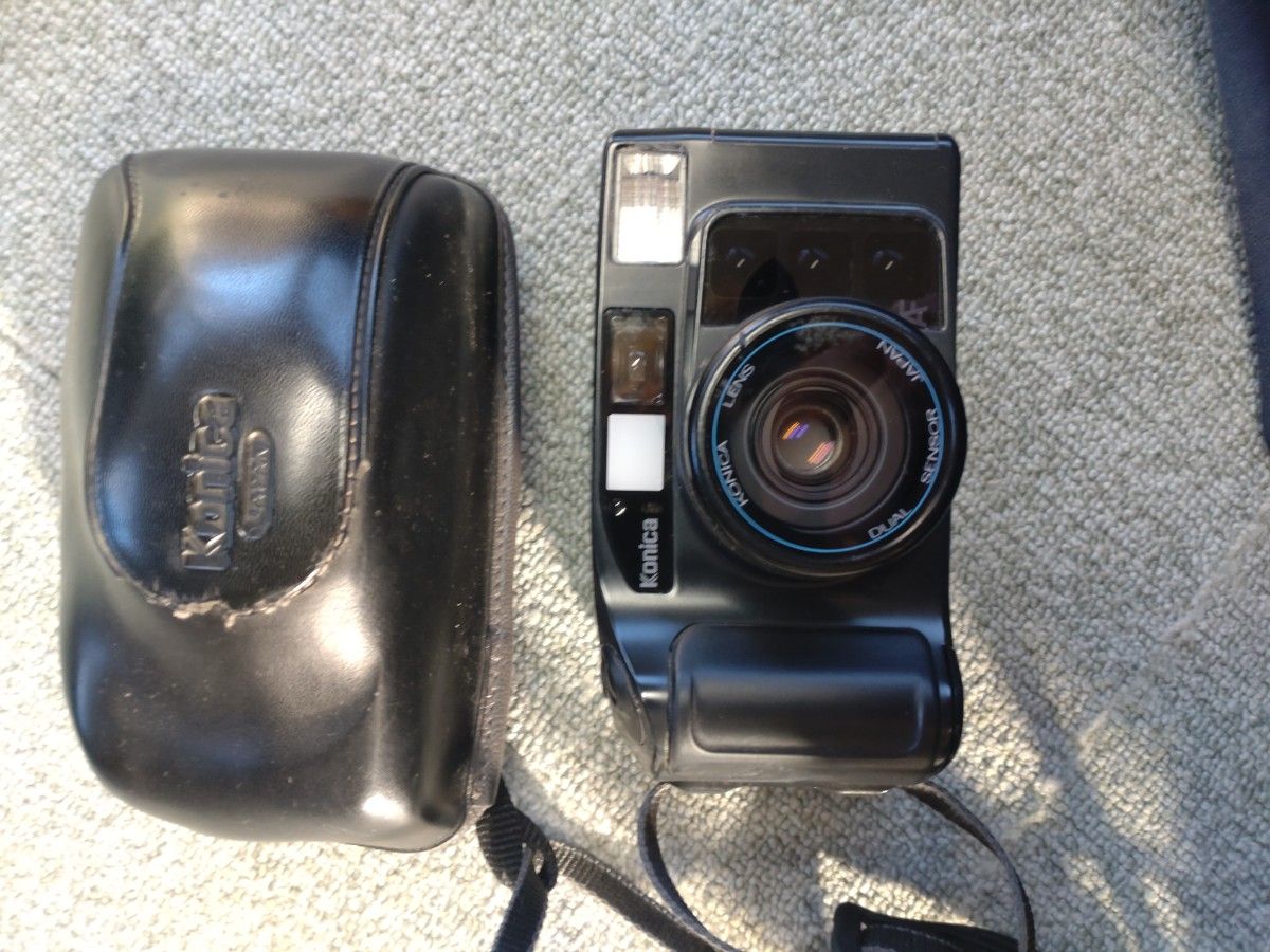 コニカフィルムカメラ 年代物 昭和 のカメラ MR.640