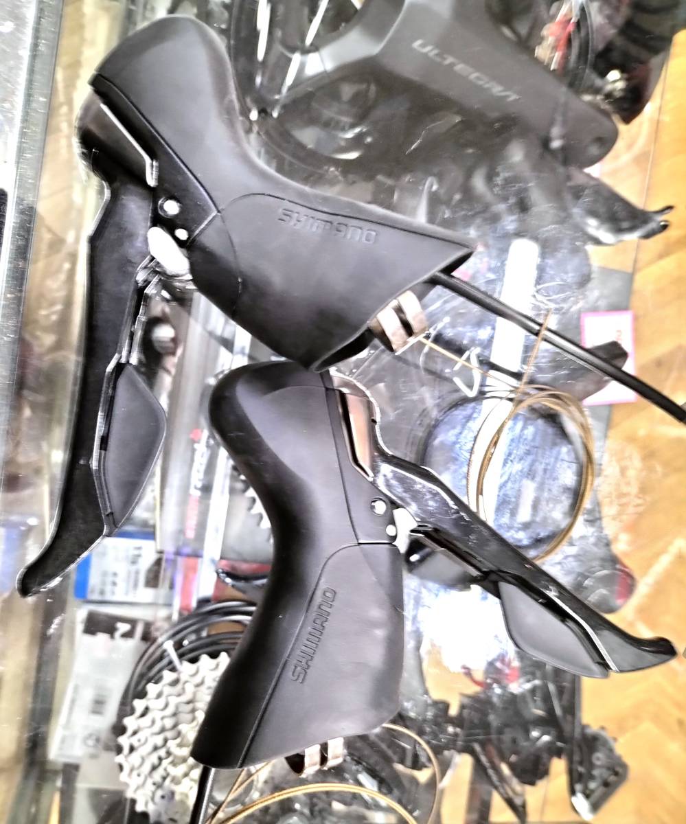 新品 シマノ ST-RS685 油圧ブレーキ.変速レバー 左右セット 11S×2S