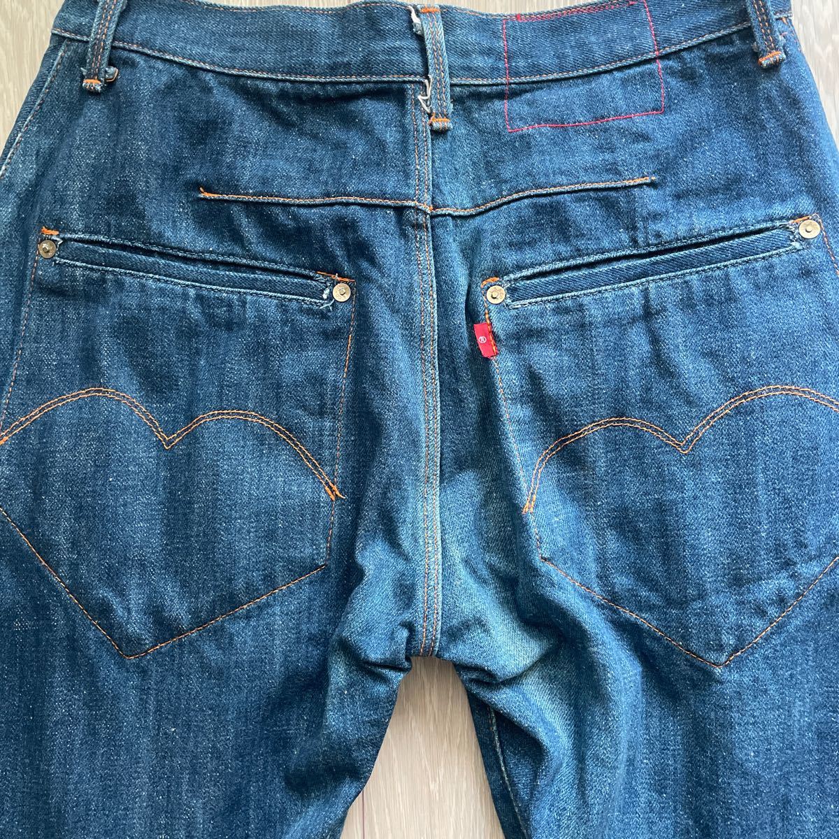  б/у LEVIS RED 1st COMFORT 30 x 30 Испания производства Levi's красный First комфорт 