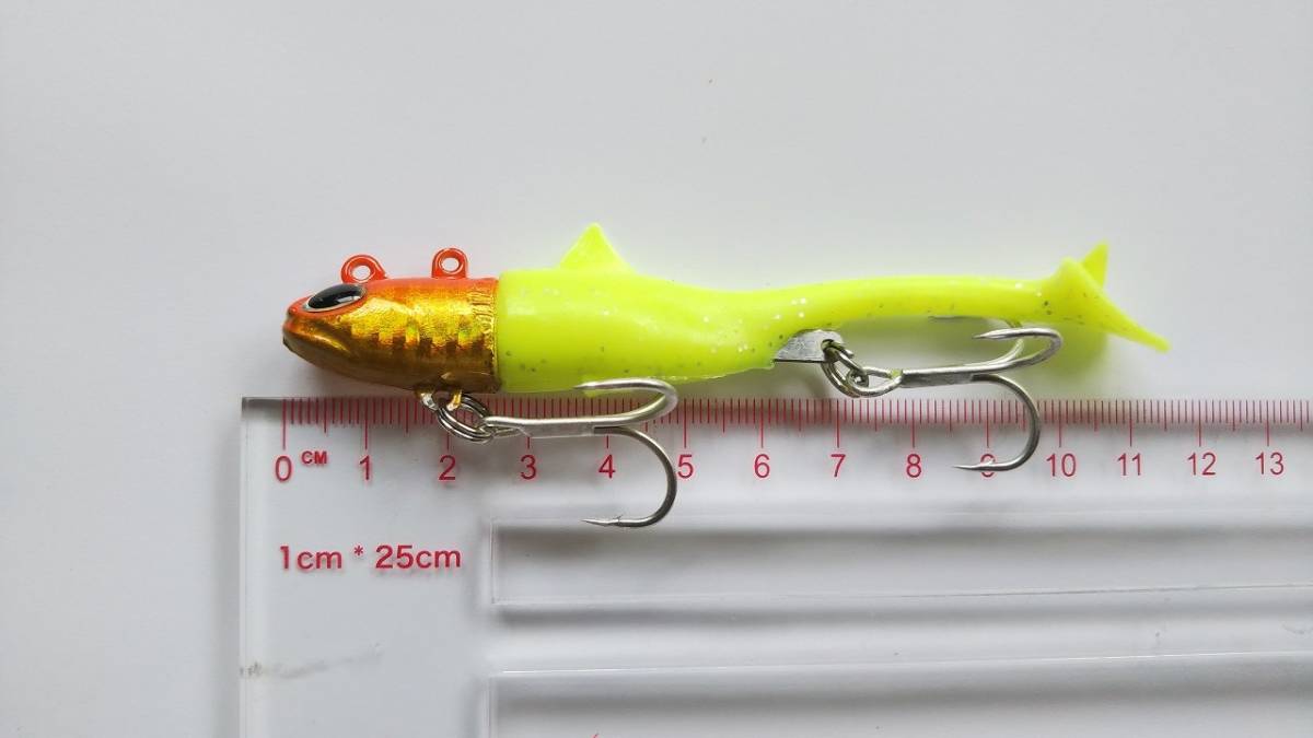 約40g　ジグヘッド + ワーム　5色セット　魚型ヘッド　市販のワームを着脱可能　やわらか素材　ヒラメ　マゴチ　シーバス　タチウオ　根魚_画像3
