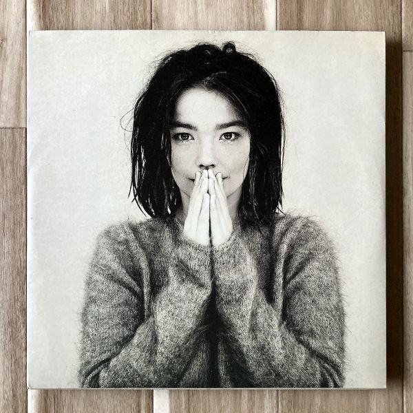 【UK盤/LP/ブックレット】Bjork ビョーク / Debut ■ One Little Indian / TPLP31 / Nellee Hooper / ダンス_画像1