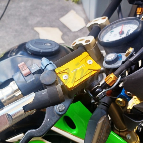 250TR グラストラッカー NJ4BA NJ47A KLX650 KLX450 KLX300 KLX250 アルミ マスターシリンダーカバー キャップ フロントブレーキ 金_画像7